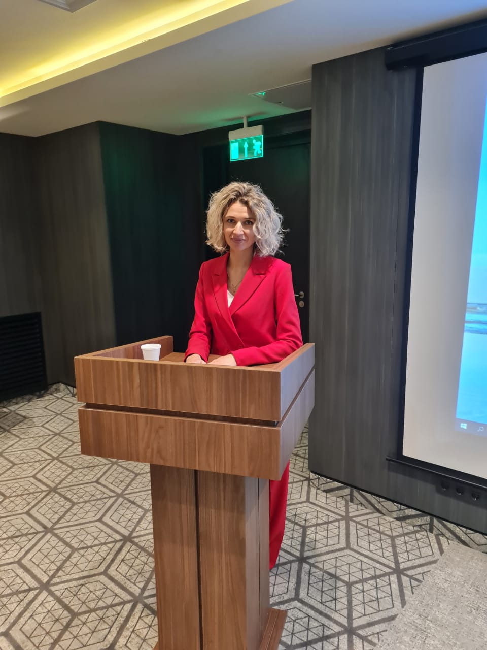 Семинар «Российские инновационные технологии и материалы для дорожного строительства» в Смоленске